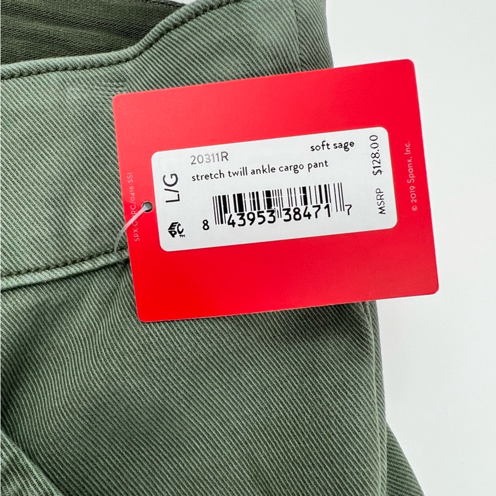 SPANX Stretch Twill Ankle Cargo Pant - Picture 3 of 6